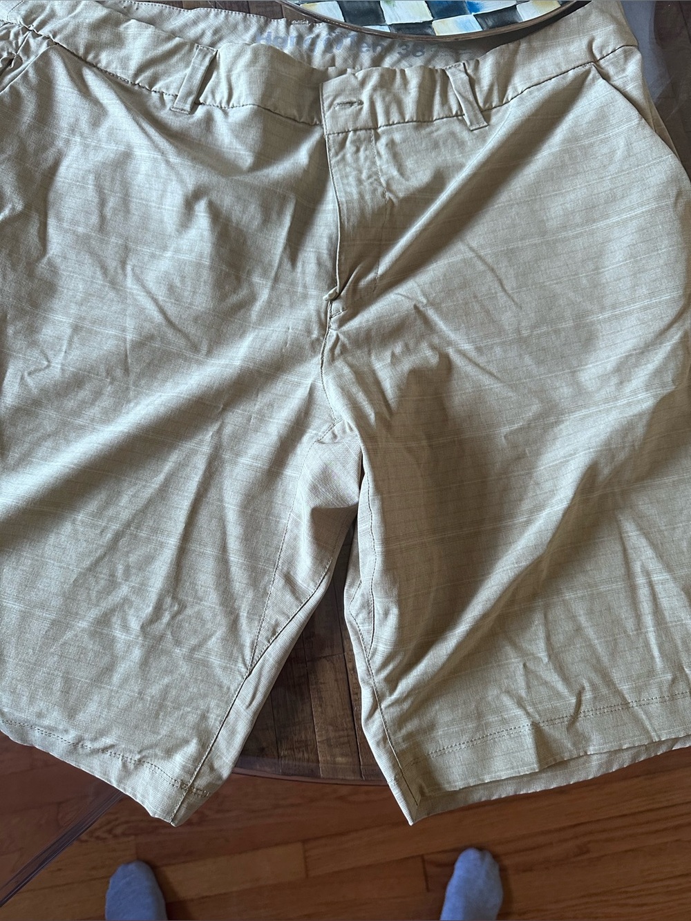 Men's Khaki Tan Performance Shorts Hang Ten size 38